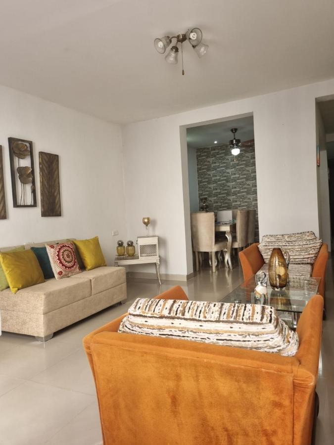 Casa Rebecca 39-41 Apartment Cartagena Luaran gambar